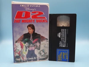 D2 The Mighty Ducks VHS 1994 Disney Clamshell Emilio Estevez - Picture 1 of 5