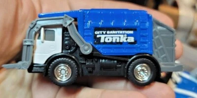 Tonka (USA) Diecast 1/64 Front Load City Sanitation Garbage Truck C209 - Image 1 of 4