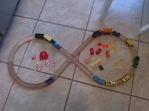 Thomas and Friends Wooden Railway Imaginarium Melissa Doug Train Set Mixed Lot - Picture 1 of 10