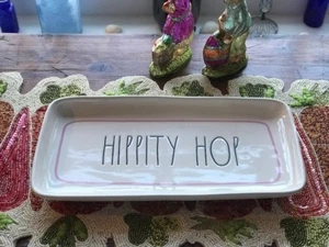 Rae Dunn for Magenta Easter Traditional Hippity Hop Serving Dish Spring New! - Bild 1 von 3