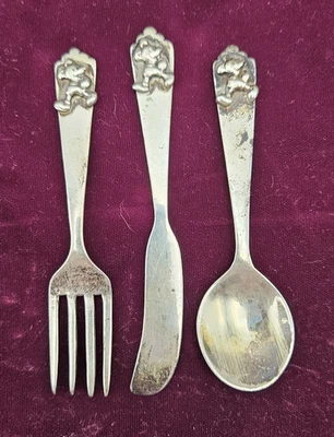 Juego de cubiertos vintage de plata esterlina Mickey Disney ~ para niños Foto 1 de 4