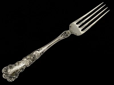 Horquilla Gorham Buttercup Plata de Ley 925 7-1/2" León-Ancla-G (Sin Mono) Foto 1 de 4