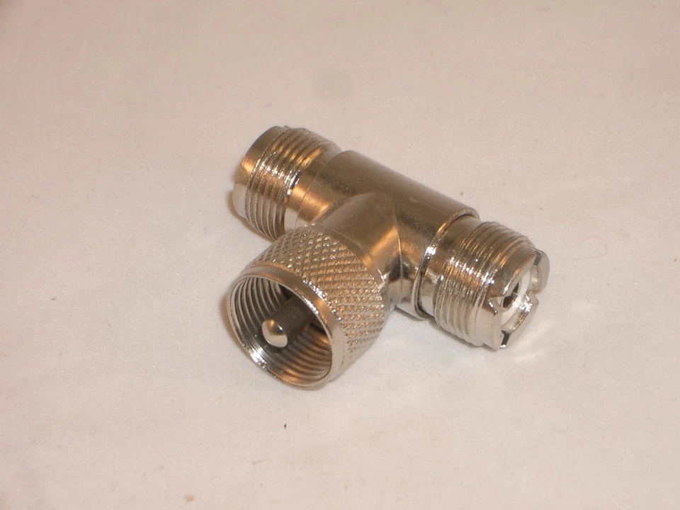 ADAPTADOR CONECTOR OPEK AT-7526 UHF TEE 1 MACHO a 2 HEMBRA Foto 1 de 1