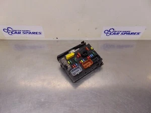 Citroen Peugeot BSM Unit 02-10 BSM Fuse box control unit 9659741880 - Picture 1 of 5