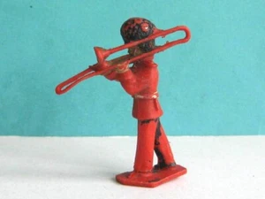 1 x LONE STAR. 1960's SCOTS GUARDS BANDSMAN with TROMBONE. 1/32 SCALE SOLDIER - Picture 1 of 2