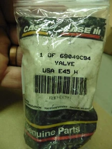 New Old Stock Genuine Case 69040C94 Valve Replaces 69040C91, 69040C92, 69040C93 - Picture 1 of 2