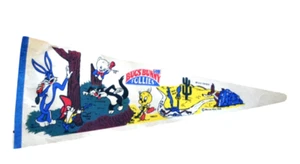 1972 Warner Brothers Bugs Bunny Follies PENNANT Porky Pig BUGS Road Runner 30" - Picture 1 of 4