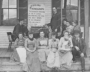 Edison Phonograph 1800's Multple Users Vintage 8x10 Reprint Of Old Photo - Bild 1 von 1