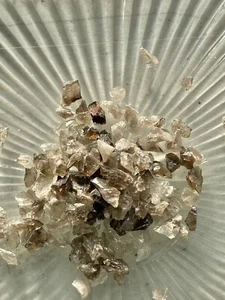 Smoky Quartz - Medium Chips - no powder - 100% Crystal - Clearing Protective - Picture 1 of 8