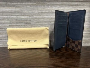Louis Vuitton Brazza Geldbörse in Damier Canvas mit blauem Lederinterieur - Bild 1 von 12