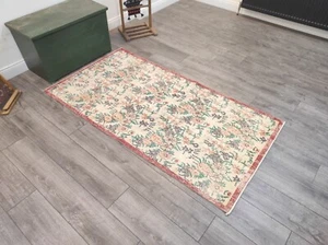 Turkish Area Rug, Hand Knotted %100 Wool Rug, Floral Design Vintage Carpet - Picture 1 of 10