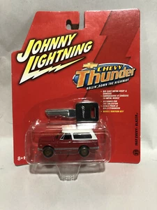 1969 Chevy Blazer rot 1:64 Johnny Lightning 50155 - Bild 1 von 2