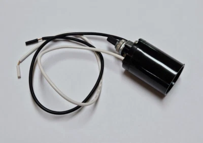 SUNLITE PHENOLIC BOTTOM TURN KNOB LAMP SOCKET E26 MEDIUM BASE 13" WIRE LEADS 47747JB