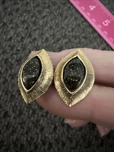 Vintage goldfarbene Herren Manschettenknöpfe mit schwarzen ovalen Steinen gebraucht, in einwandfreiem Zustand sauber - Bild 1 von 4