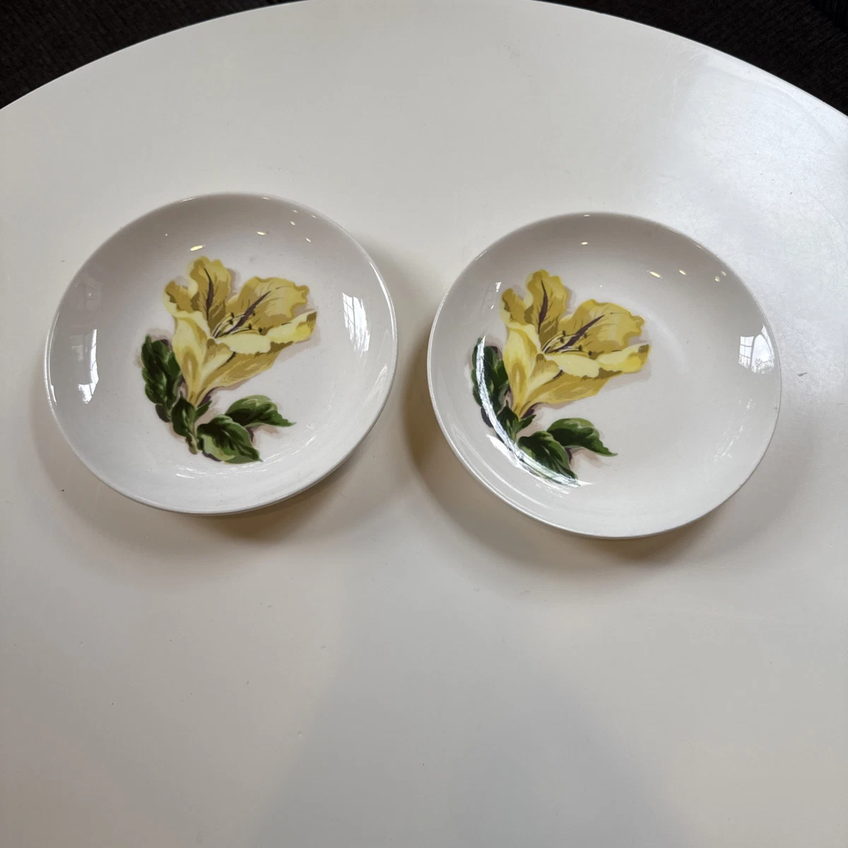 Pair of Santa Anita Ware CUP OF GOLD Flowers Of Hawaii Small 6.5