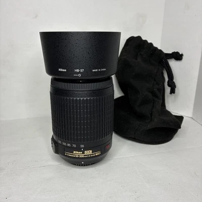 Nikon DX AF-S VR Nikkor 55-200mm G ED lens HB-37 for D3400 D5600 D7200 D90 D7500 - Image 1 of 4