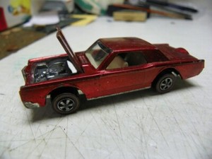 1968 CONTINENTAL MARKIII RED LINE HOT WHEELS