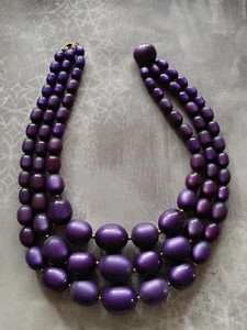 Collar vintage multi hebra oro metal uva púrpura moonglow Lucite cuentas - Imagen 1 de 8