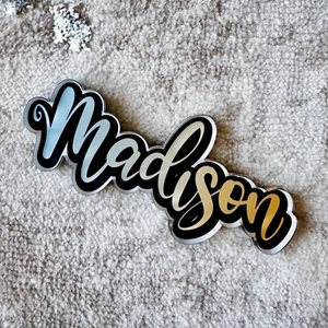 Imán de nombre: MADISON | para nevera, armario u oficina | graffiti | caligrafía - Imagen 1 de 6