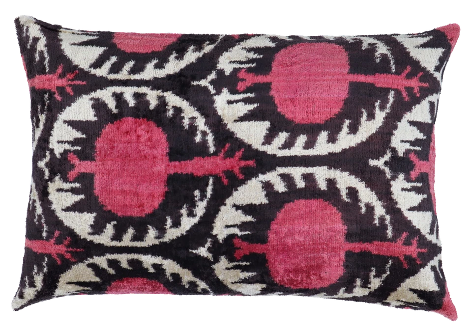 Travesseiro retangular feito à mão com inserção de penas de veludo vermelho 16 x 24 pol (40 x 60 cm) - Imagem 1 de 4