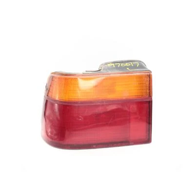 Lámpara trasera Hyundai Sonata 1991 LH número de pieza - 9240133050 Foto 1 de 4