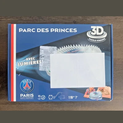 Megableu Puzzle Parc des Princes 3D, 111 pièces numérotées, stade PSG - Photo 1/4