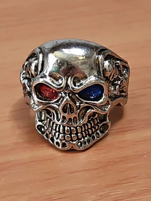 Red And Blue Eyes Skull Size 16 Biker Ring - Image 1 of 2