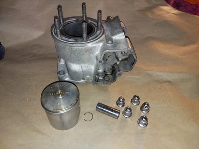 96-00 2000 RM125 RM 125 OEM cilindro barril motor extremo superior pistón 1200-36830 Foto 1 de 4