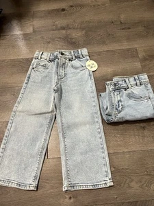 2 Pairs Colorful Planet Wide Leg Jeans Size XS (4/5) New - Picture 1 of 4