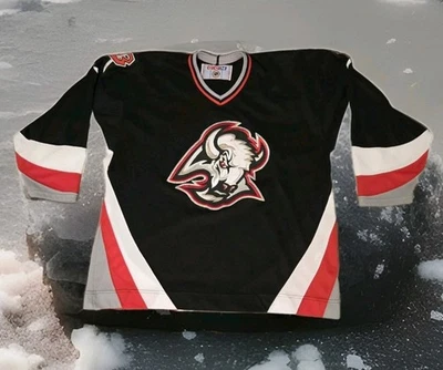 Vintage 1990s CCM NHL Buffalo Sabres Hockey Jersey Size XL ~ Made In Canada 🦬🏒 - Image 1 of 4