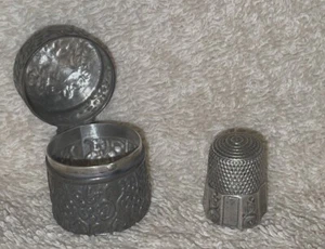 Beautiful Edwardian Repousse Sterling Silver Thimble And Thimble Holder - Picture 1 of 13