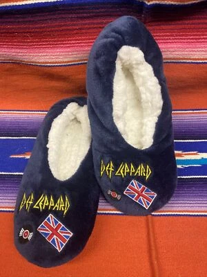 Chinelos de casa limitada Def Leppard Bludgeon Riffoia 2018 - Imagem 1 de 4