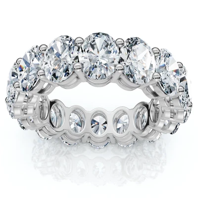 Anillo de eternidad de diamantes ovalados de 7 quilates de oro de 14 k o platino cultivado en laboratorio EF/VS Foto 1 de 4