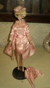 BARBIE SPARKLING PINK VINTAGE 1964 REPRO 2008 COMPLETE*STAND*SEE ALL PHOTOS - Picture 1 of 4