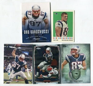 Rob Gronkowski 5 Football Card Lot NEW ENGLAND PATRIOTS BUCCANEERS (LOT 25) - Picture 1 of 1
