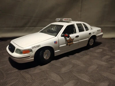 1/24 CLASSIC METAL WORKS TULSA CO. SHERIFF 1999 FORD CROWN VICTORIA WHITE - Image 1 of 4