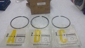 Original MERCEDES LKW Kolbenringsatz Piston ring kit set NG SK Cityliner... - Zdjęcie 1 z 1