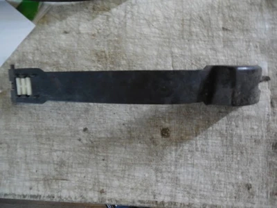 1993 1994 1995 1996 Fleetwood cuarto de moldura RRQ recorte clip montaje en panel usado OEM Foto 1 de 4