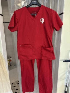 Conjunto Exfoliante Adulto Indiana Hoosiers IU Rojo Top Pantalones Pequeños XS Bordado WonderWink - Imagen 1 de 19