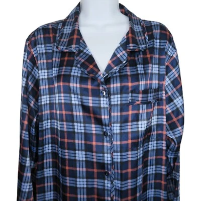 Camisón Secret Treasures para damas azul a cuadros manga larga con botones talla grande Foto 1 de 4