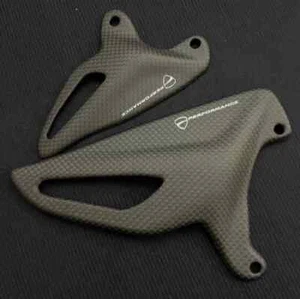for Ducati Carbon Fibre Heel Guards 96981061A Panigale Streetfighter V4 V2 + - Picture 1 of 4