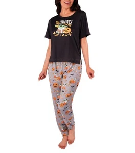 NWT Baby Yoda Womens Pajama Set Size S M L Star Wars Mandalorian Munki Halloween - Picture 1 of 2