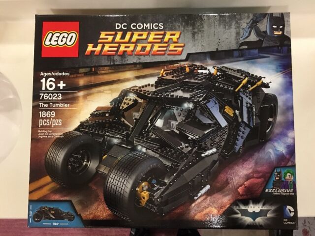 LEGO® DC Batman™ Batmobile™ Tumbler - 76240 – LEGOLAND New York Resort