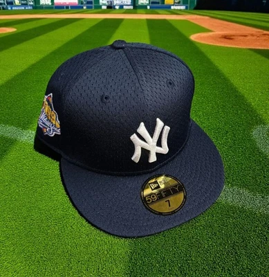 Parche de malla ajustada New York Yankees New Era MLB talla 7 azul marino 1999 Serie Mundial BP Foto 1 de 4