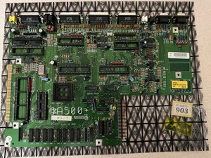 Amiga 500plus Rev8 Motherboard Non Working Black Screen no custom chips AsParts - Afbeelding 1 van 12
