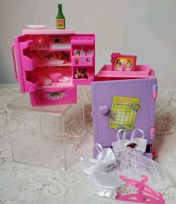  Barbie Stacie Armario Accesorios Ballarina Monedero Peine Refrigerador Lote Niñas  Foto 1 de 4
