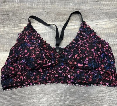 Bralette delantero Torrid ligeramente forrado de encaje simple XO talla 3 3X Foto 1 de 4
