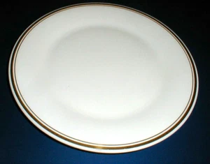 2 Royal Doulton Bone China VENICE GOLD Hotelware Hotel Ware 10"Dinner Plates TWO - Picture 1 of 2