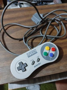 InterAct Superpad Wired SNES Gray Controller For Super Nintendo - Picture 1 of 5
