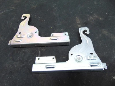 GE Lavavajillas GDF535PGR7WW Bisagras Puerta Izquierda Derecha WD01X27720 Foto 1 de 3